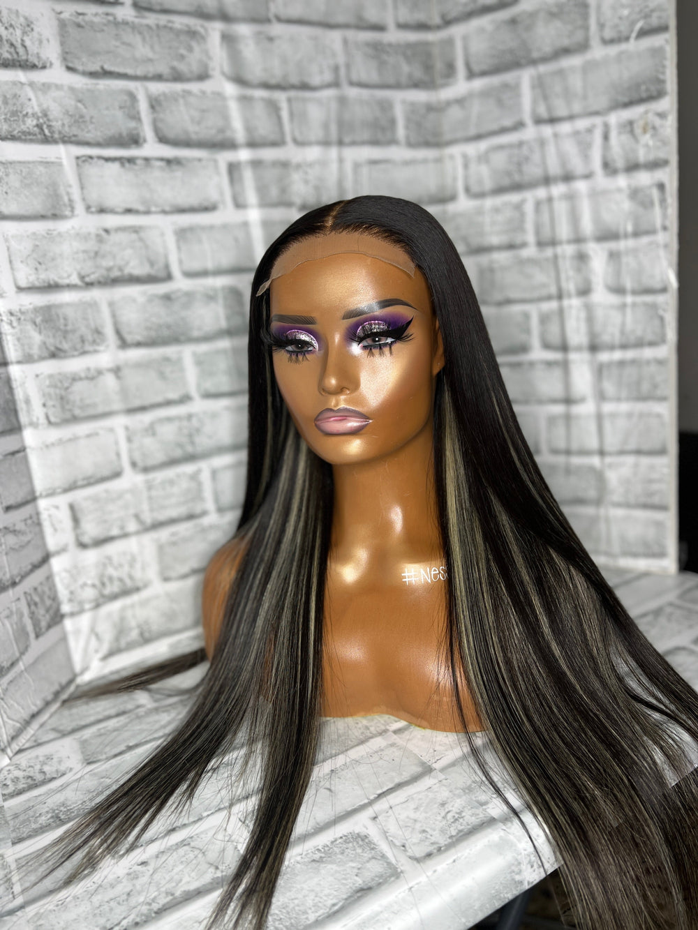 Ashley- Preorder